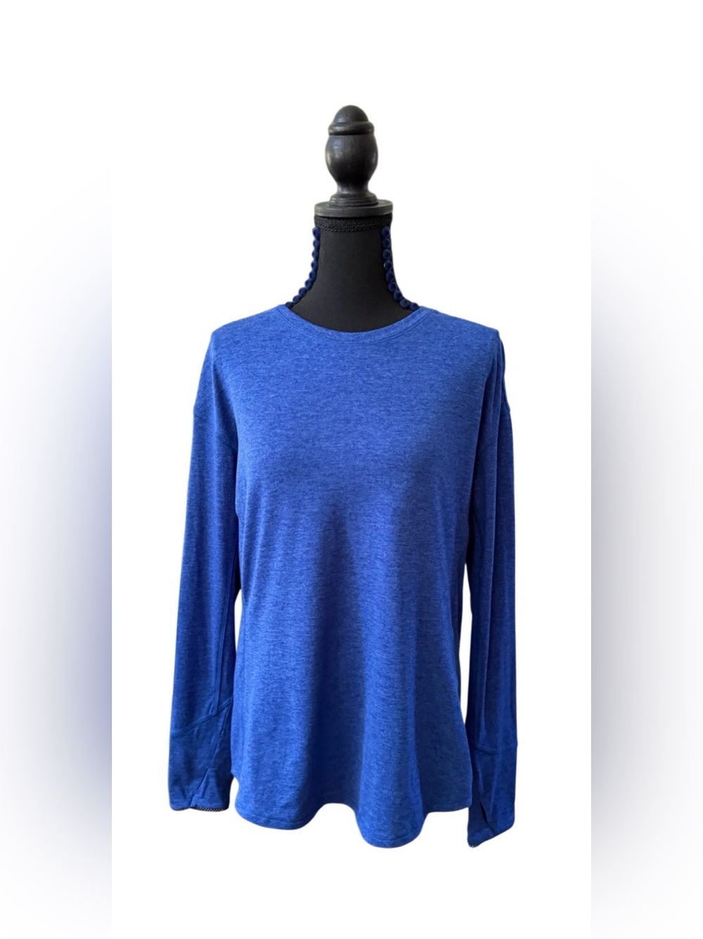 Avia: Classic Long-Sleeve Athletic Crewneck Top - Blue with Thumb Holes